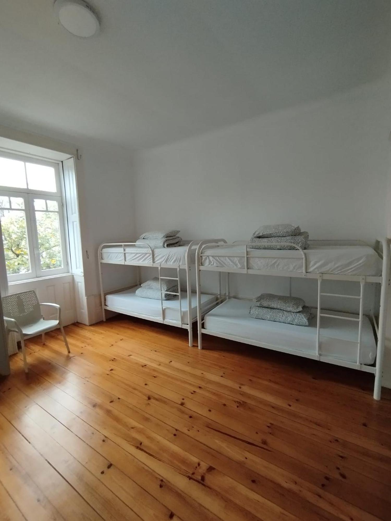 6-Bed Mixed Dormitory Room
