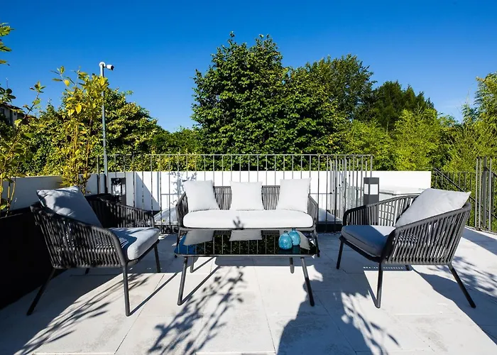 Gallery Hostel Porto